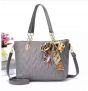 Saad Collection Luxury Shoulder Handbag For Women (32)