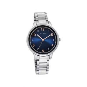 Titan Trendsetters Collection Analog Women's Watch - Silver (2648SM04)