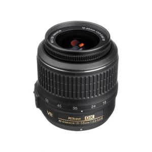 Nikon AF-S DX NIKKOR 18-55mm F/3.5-5.6G VR Lens